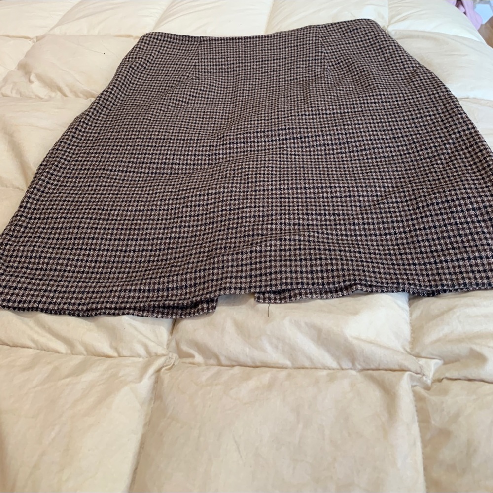 Patterned skirt.